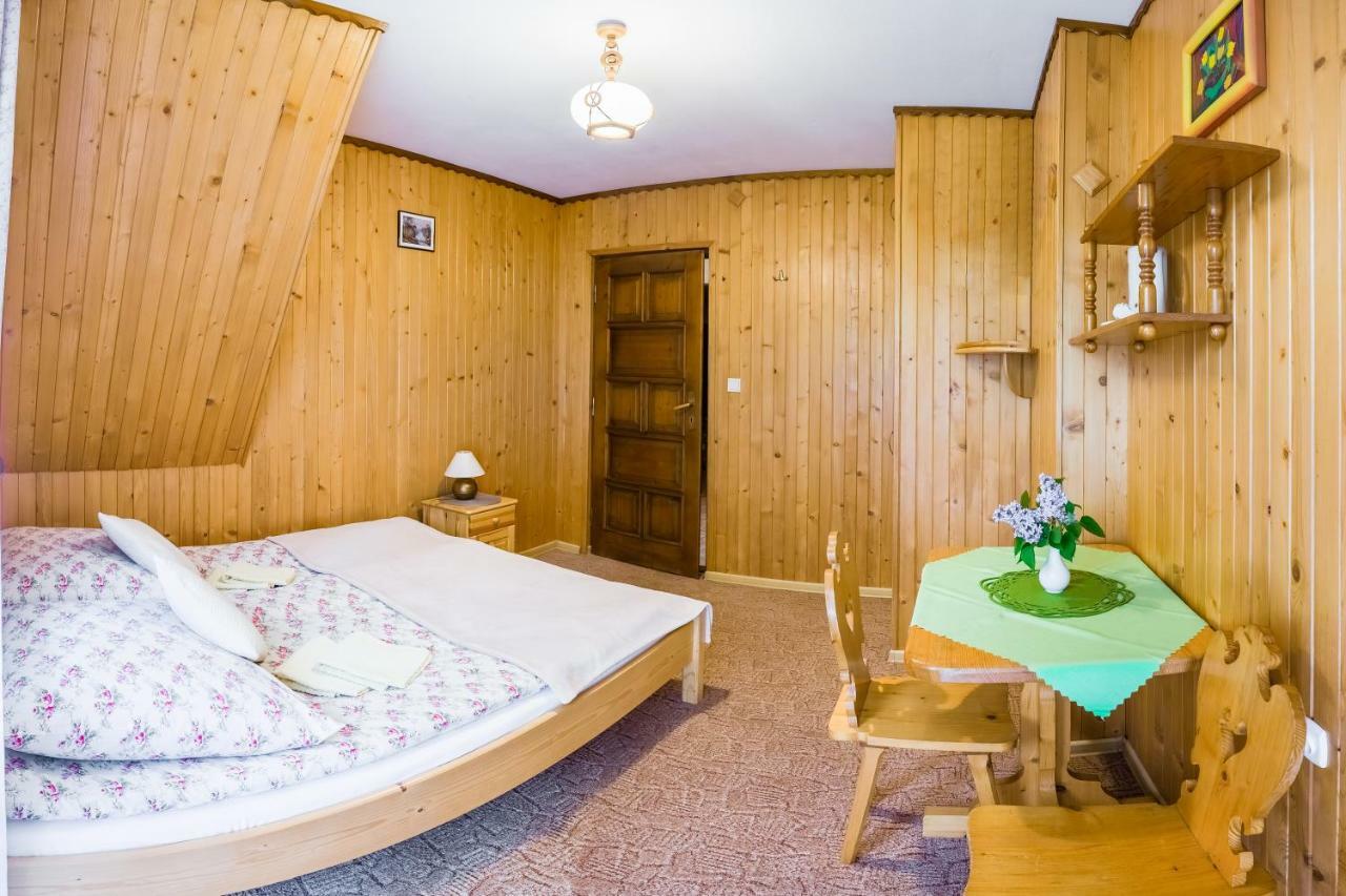Jasmin Apartment Буковина Татжанска Екстериор снимка